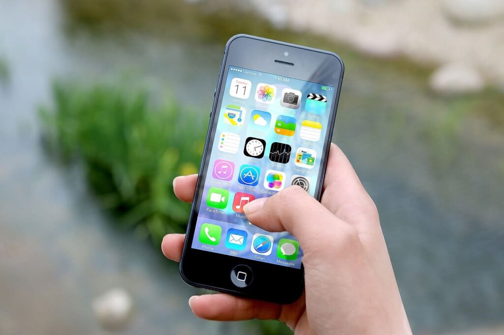 Celular desligando sozinho mesmo com carga